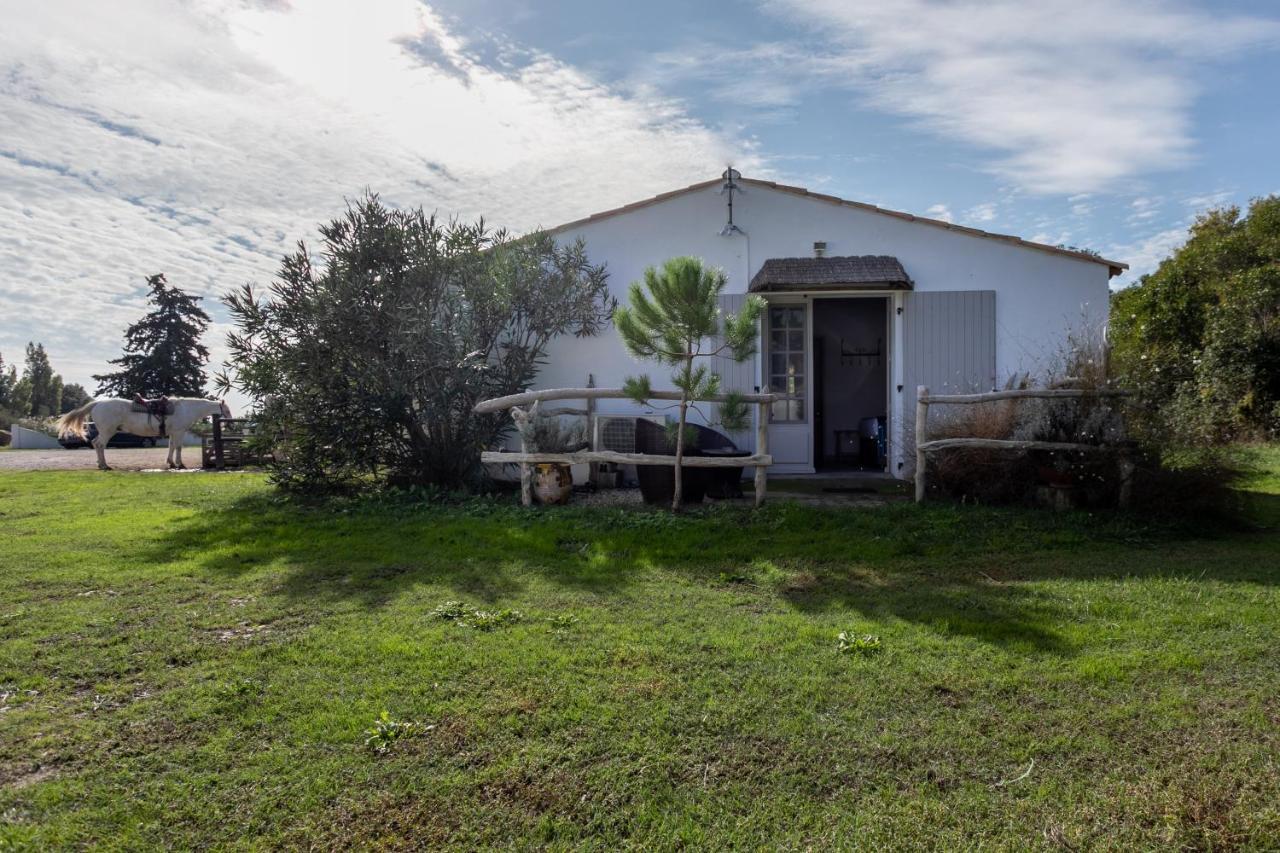 Hotel Mas Des Barres Saintes-Maries-de-la-Mer Exterior photo