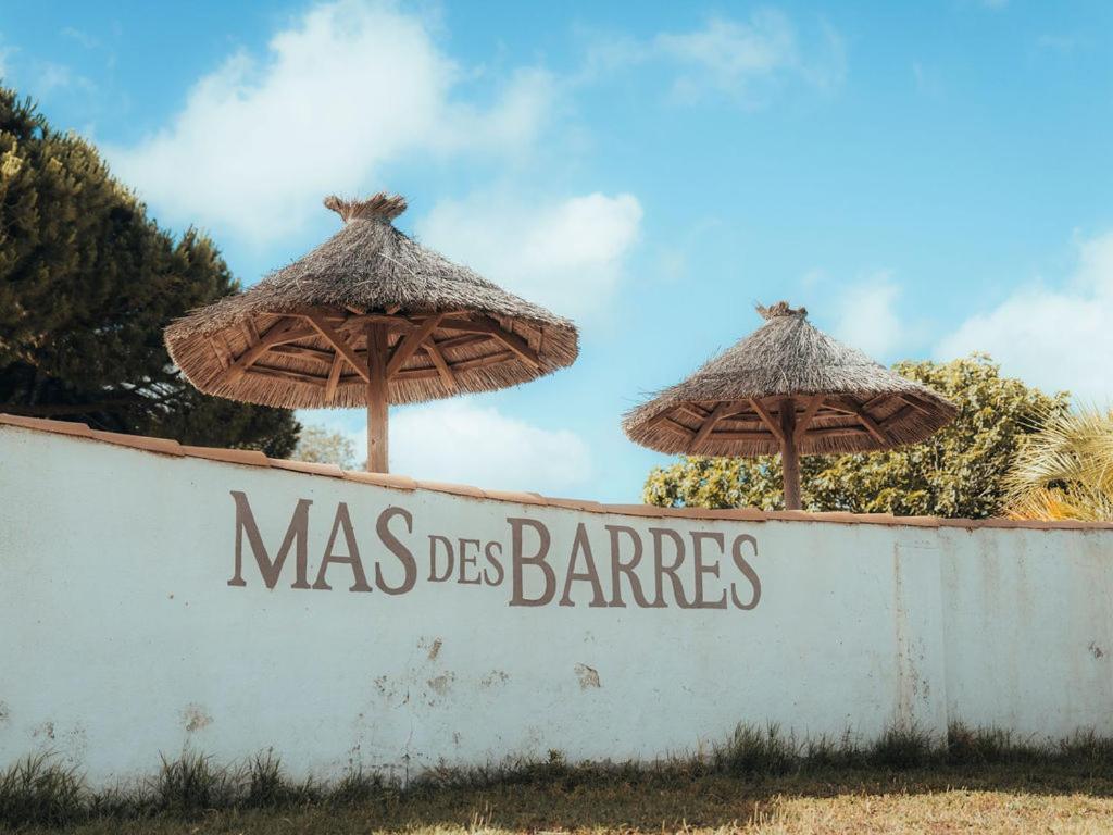 Hotel Mas Des Barres Saintes-Maries-de-la-Mer Exterior photo